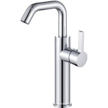 Hot Sale Solid Brass Kitchen Faucet (ICD-SKL3010A)